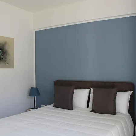 Pola Aparthotel Catania