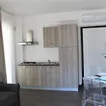 Pola